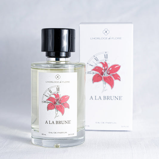 À LA BRUNE – L’Horloge de Flore