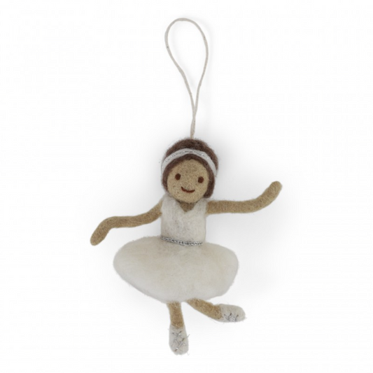 Ballerina in bianco