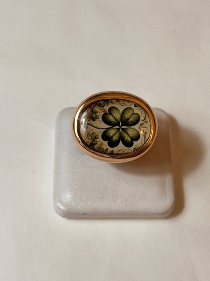 Anello Chevalier Ovale Quadrifoglio