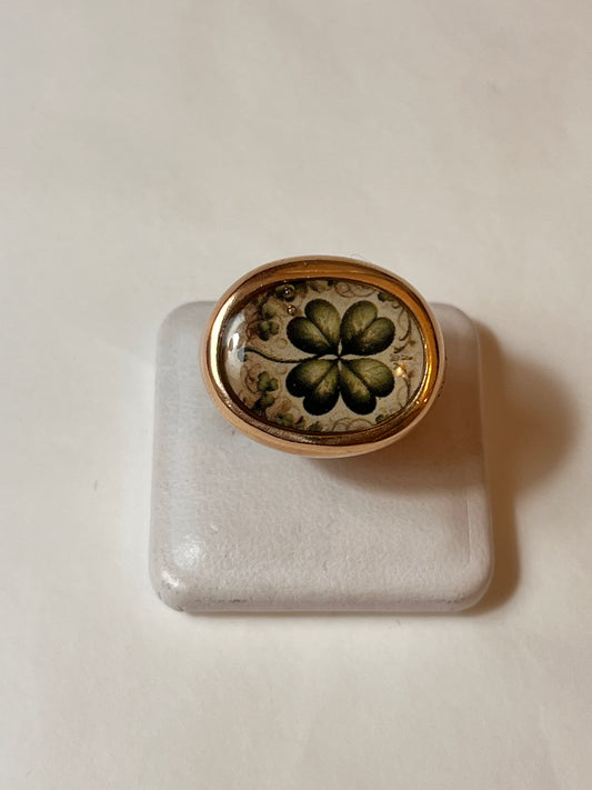 Anello Chevalier Ovale Quadrifoglio